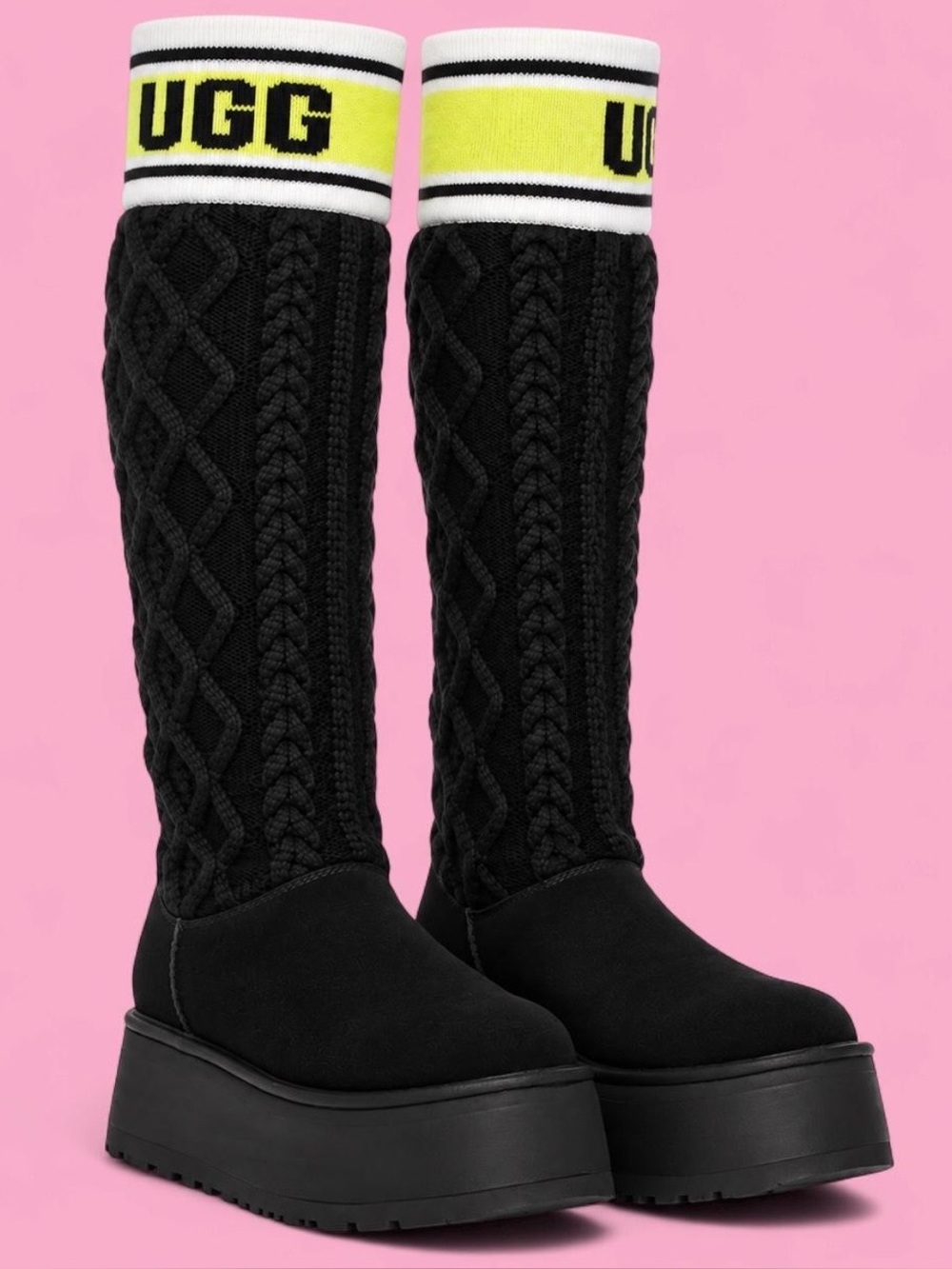 NWT UGG Classic Sweater Letter Tall Black
Platform Boots Size 10